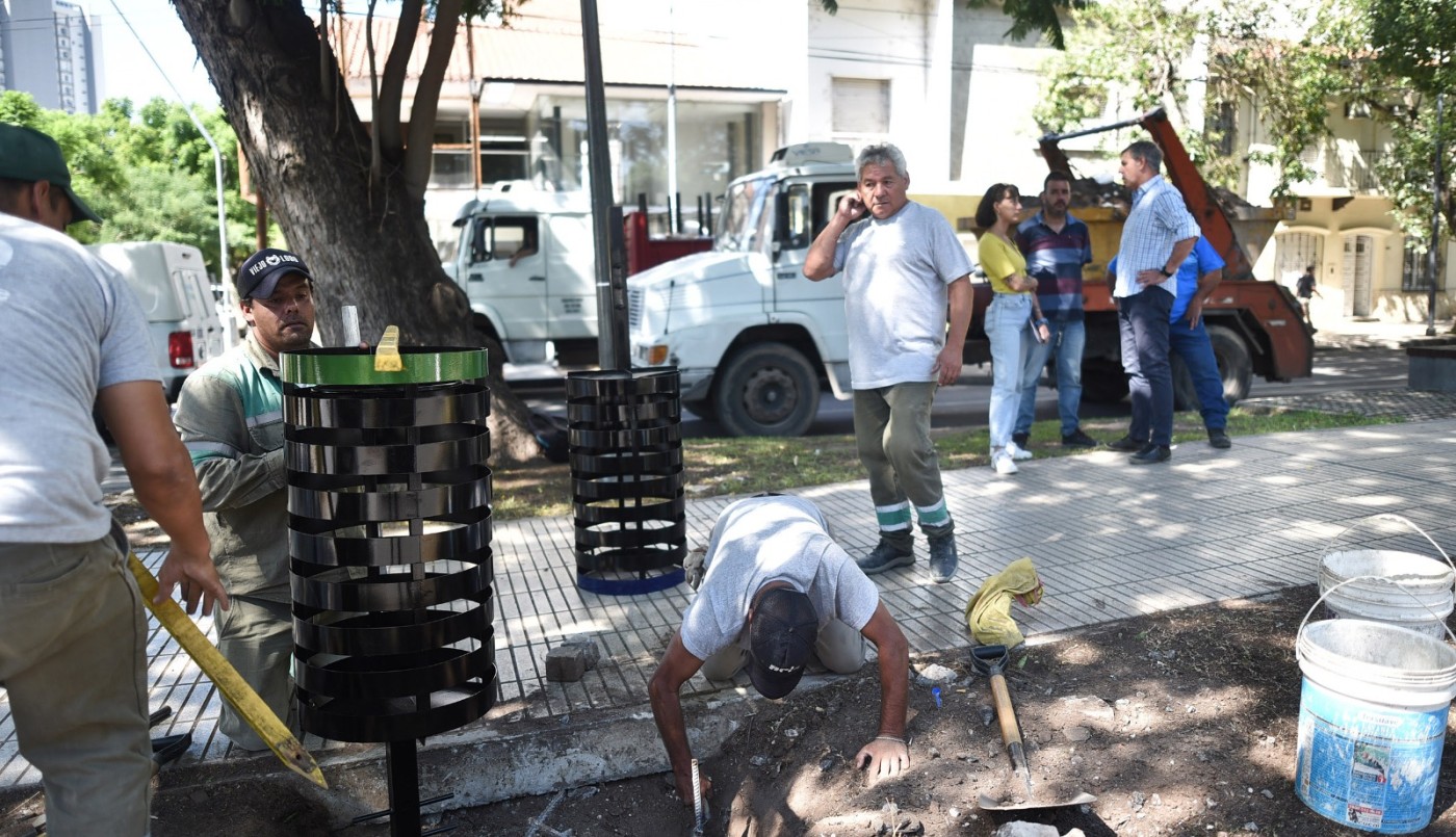 Nuevos cestos de basura para todo bulevar | Información General