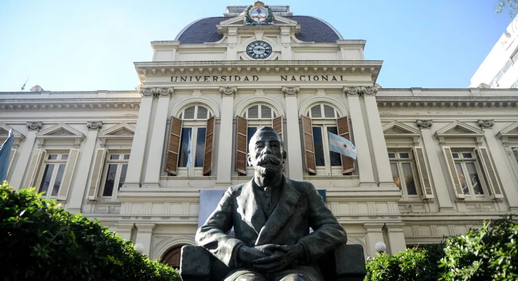 La UNLP lidera un nuevo ranking de universidades | Nacionales