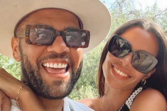 La esposa de Dani Alves lo visitó por primera vez en la cárcel: "No lo voy a dejar solo en el peor momento" | Deportes