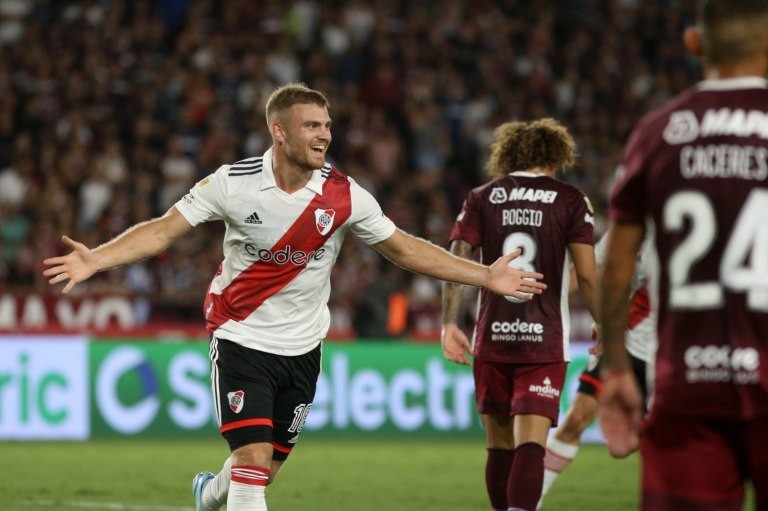 River venció a Lanús en un partido con polémicas y sube en la tabla | Deportes