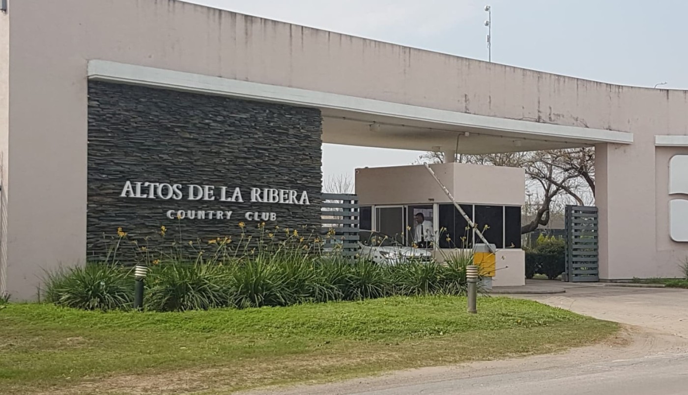 Cinco años de cárcel para el jefe de la banda que robaba en el country Altos de la Ribera | Judiciales