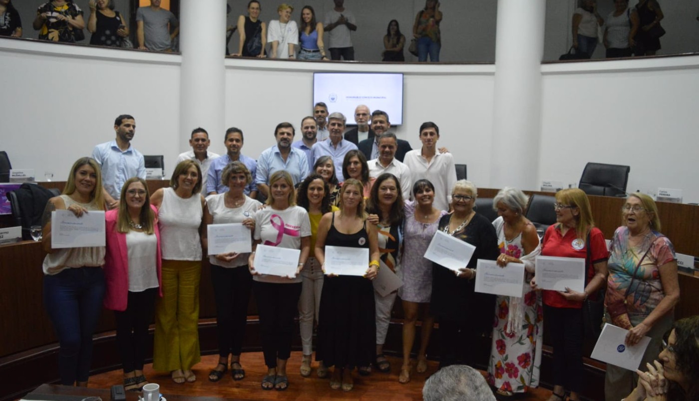 Día internacional de la mujer: el Concejo reconoció a mujeres santafesinas | Legislativas