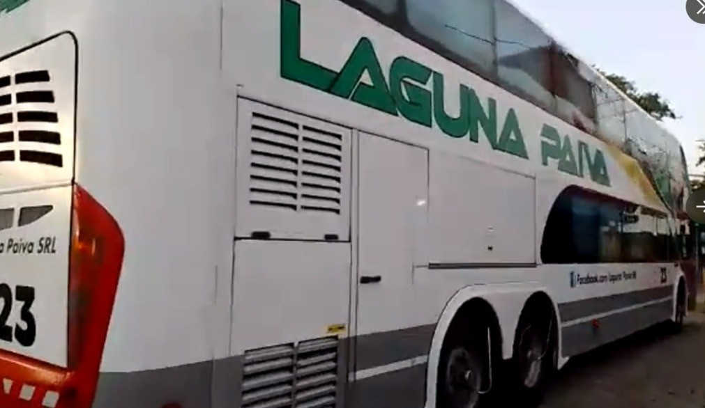 Balearon un micro que trasladaba a personal del Servicio Penitenciario a la Cárcel de Piñero | Policiales