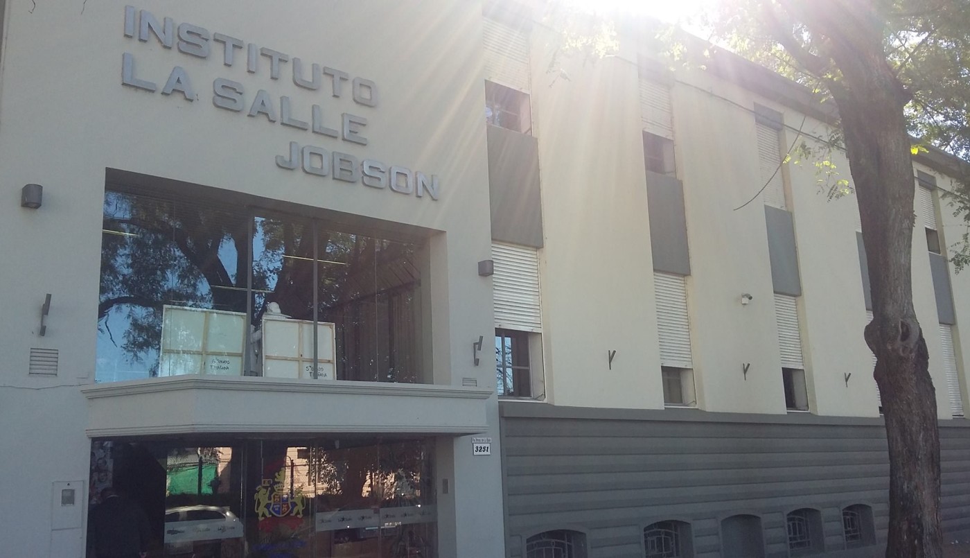 Video: Desalojaron el Jardín de La Salle por la explosión e incendio de cables | Noticias