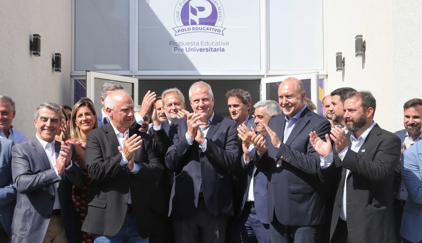 Perotti encabezó la inauguración del edificio del Polo Educativo Puerto General San Martín dependiente de la UNR | Noticias
