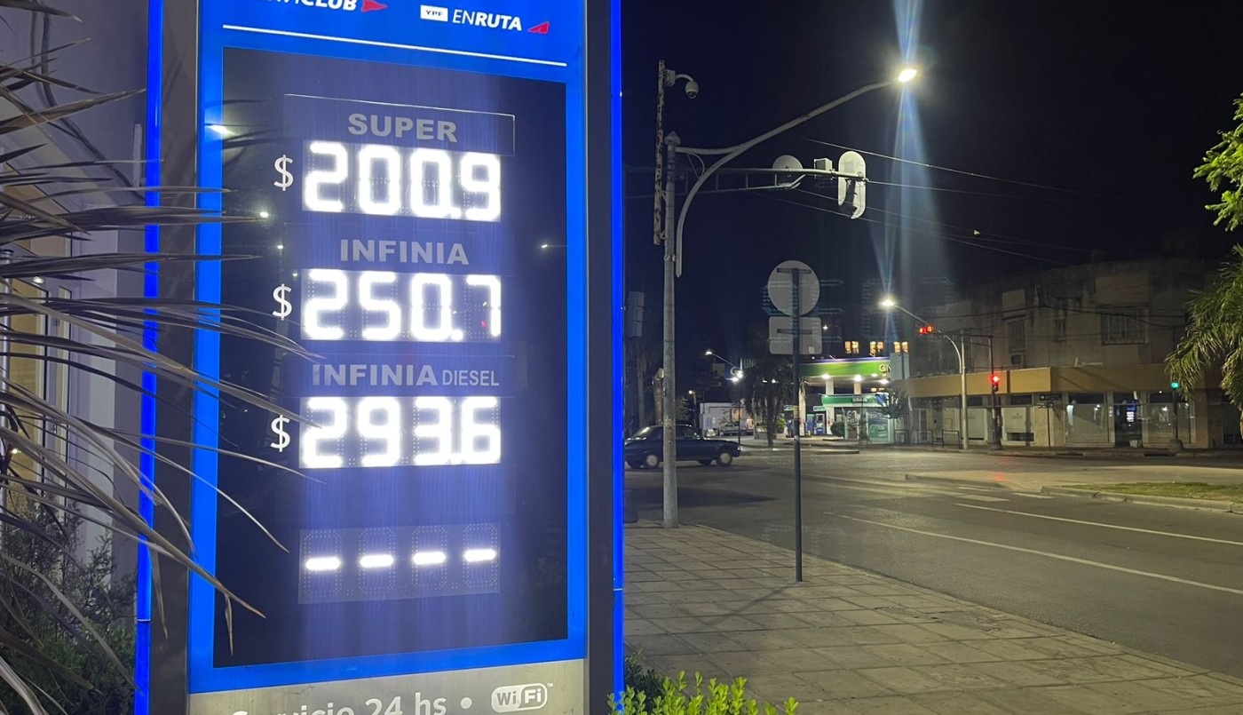 YPF aumentó el precio de los combustibles: Cómo quedaron los precios en Santa Fe | Noticias
