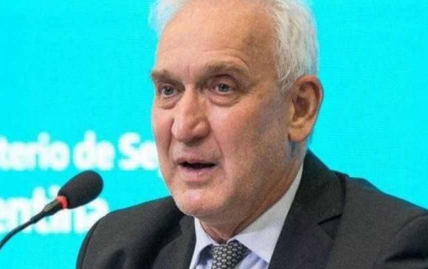 El embajador Fuks dejó Ecuador en medio del cruce diplomático por la fuga de Duarte | Nacionales