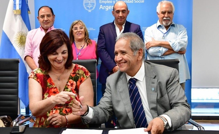 Bancarios llegaron por fin a un acuerdo y lograron compensación inédita por Ganancias | Información General