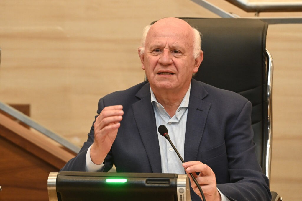 Inseguridad en Rosario: un concejal, víctima de un violento robo a 30 metros de su casa | Legislativas