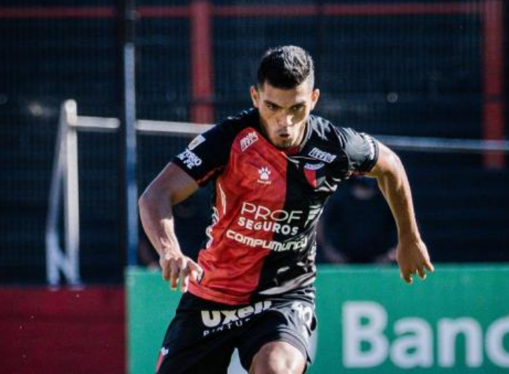 Rafael Delgado se retiró con una contractura de la práctica de Colón | Deportes