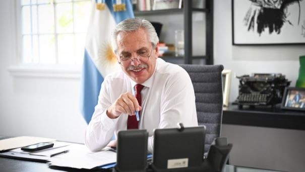 El Presidente viaja a Santo Domingo para participar de la Cumbre Iberoamericana | Nacionales