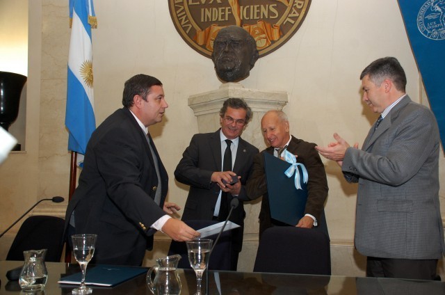 Máxima distinción: Luis Caffarelli, Doctor Honoris Causa UNL y Premio Abel de Matemáticas | Noticias