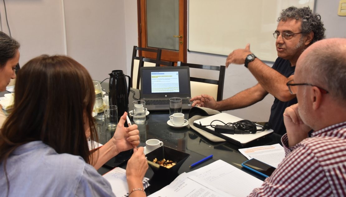 Preocupa a la Defensoría la contaminación en la cuenca del Salado, que gestiona respuestas oficiales | Noticias