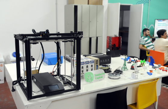 La Municipalidad convoca a participar de una nueva edición de Comunidad FabLab | Información General