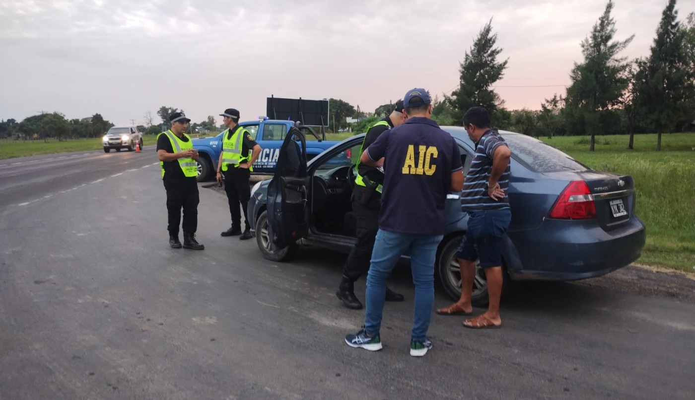 Megaoperativos de la Agencia de Investigación Criminal en todo el territorio santafesino | Noticias