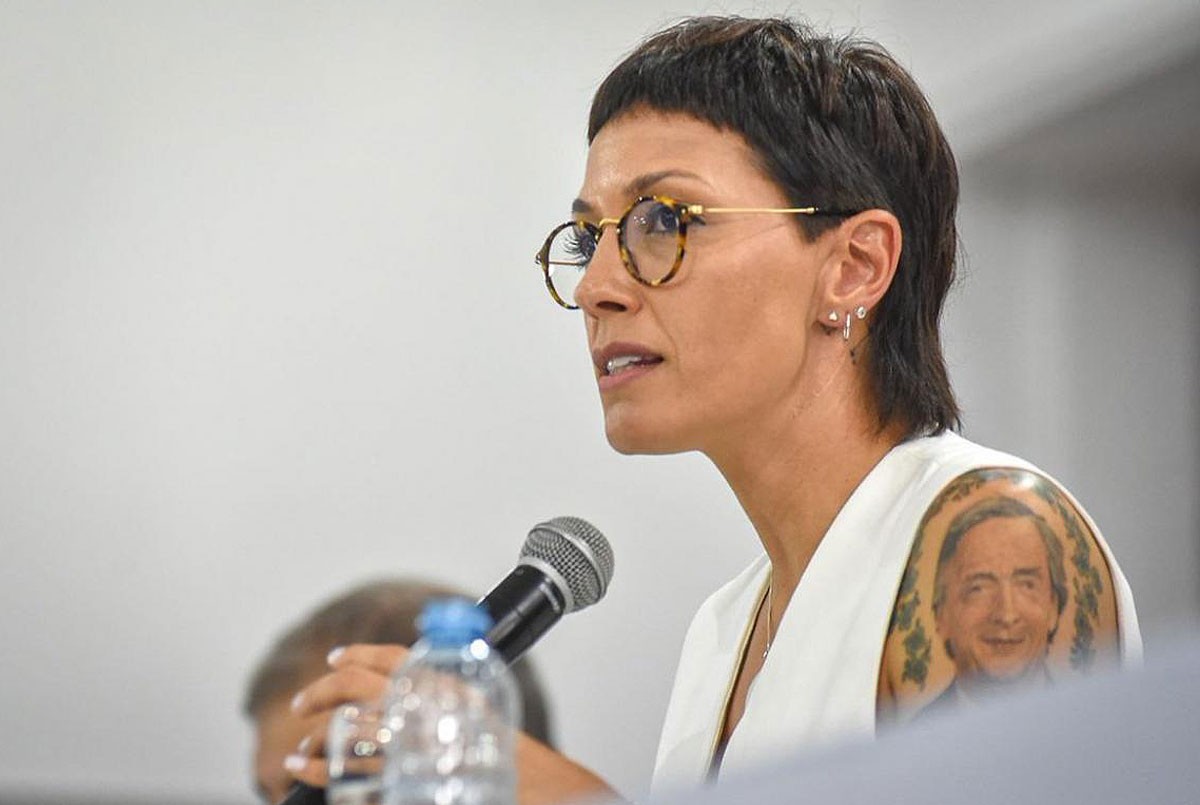 Mayra Mendoza anunció un "aumento salarial acumulado del 60%" en 4 cuotas para los empleados municipales | Nacionales