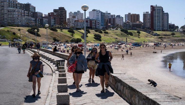 Semana Santa: 2,6 millones de turistas viajaron por el país y gastaron un 18% más | Nacionales
