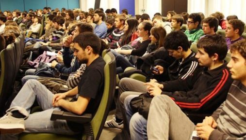 Aumentarán un 42% las becas Progresar con desembolso de 300 millones de dólares del Banco Mundial | Información General