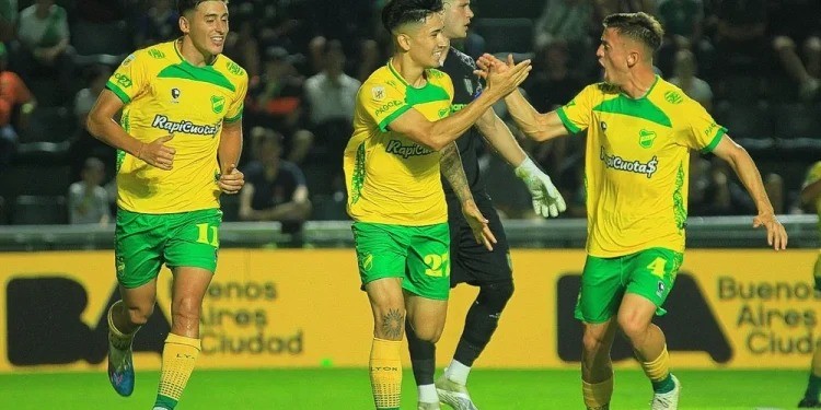 Defensa espera a Instituto en Varela: hora y TV | Deportes