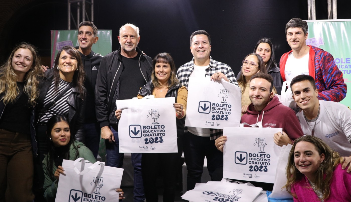 Omar Perotti participó en Santa Fe del Festival Joven del Boleto Educativo Gratuito | Espectaculos