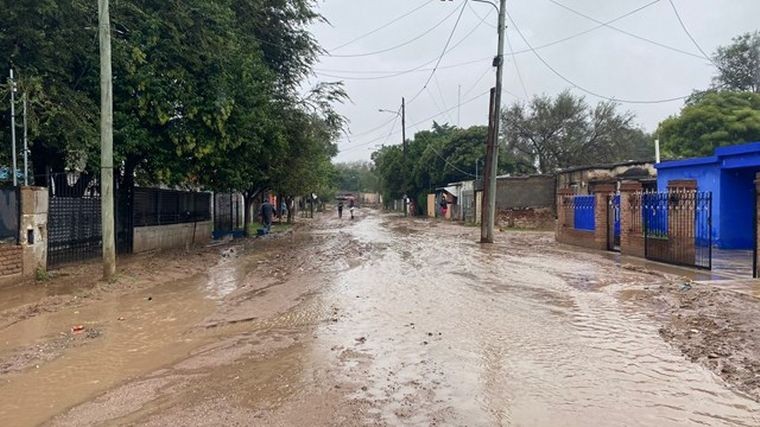 Una mujer denunció que narcotraficantes la echaron de su casa con sus hijas | Nacionales