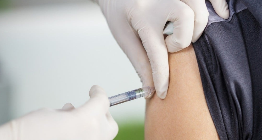 La ANMAT aprobó el uso de una vacuna de un laboratorio japonés contra el dengue | Noticias