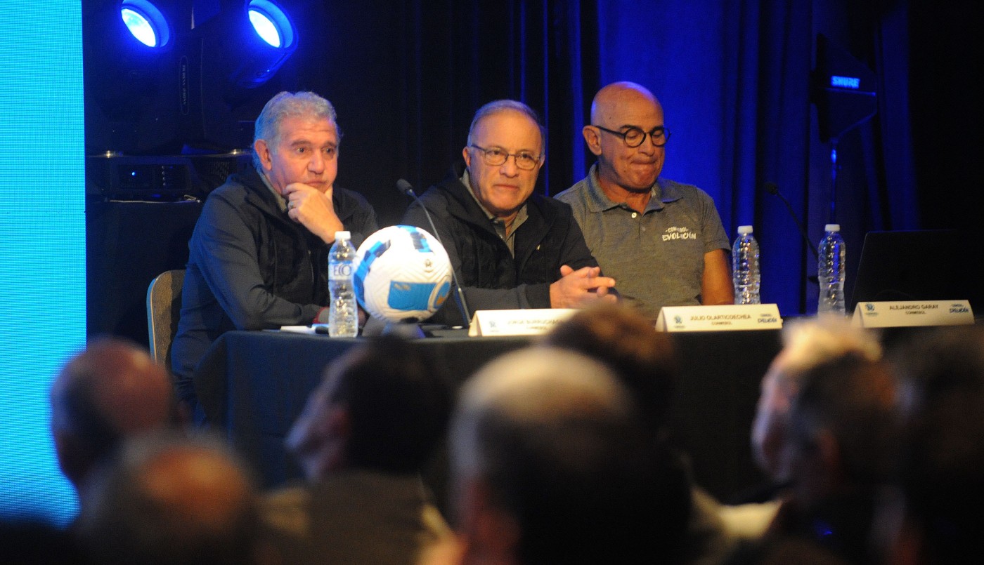 Con una gran concurrencia, comenzó el Congreso Conmebol en Santa Fe Capital | Deportes