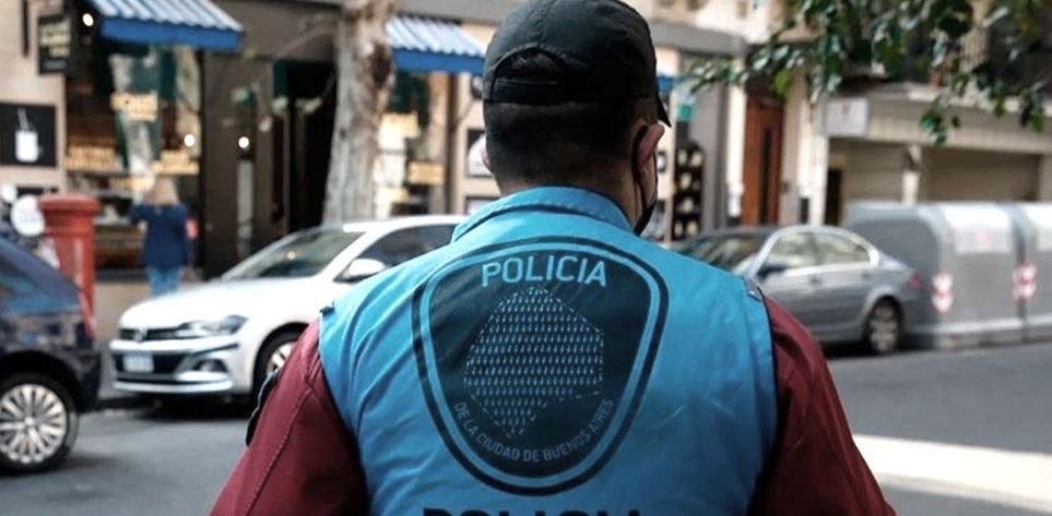 Desarmaron una red de "viudas negras": pactaban citas y dormían a sus víctimas para robarles | Policiales