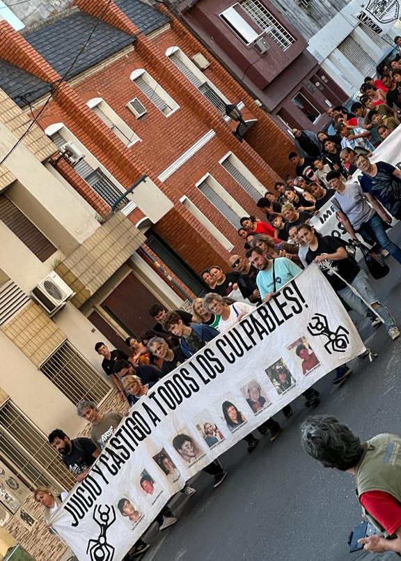 La ciudad marchó a 20 años de la inundación | Noticias