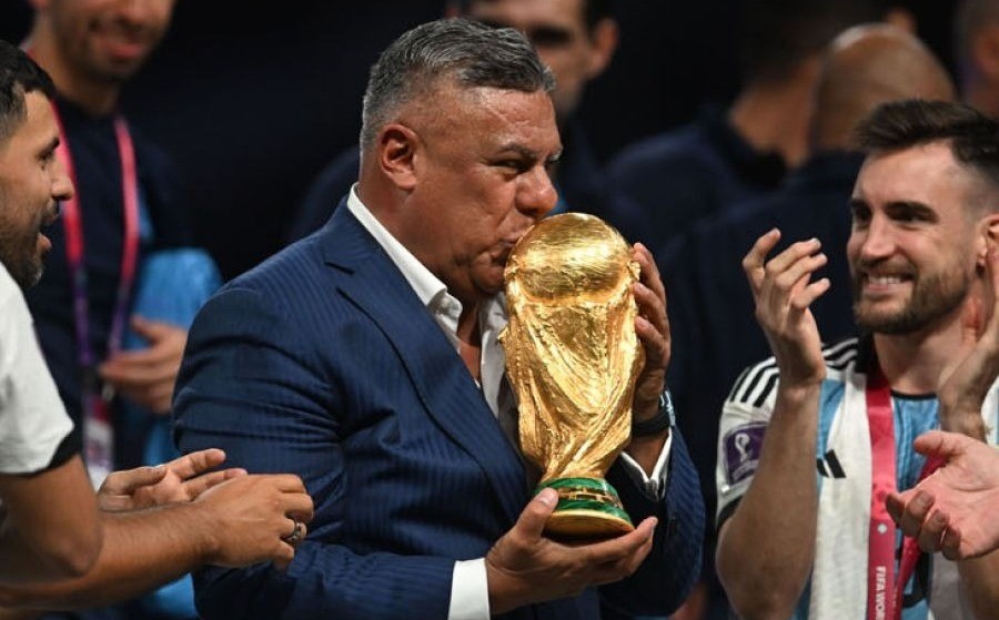 Presentaron una denuncia contra Tapia por supuesto fraude en los dos últimos partidos de la Selección | Deportes