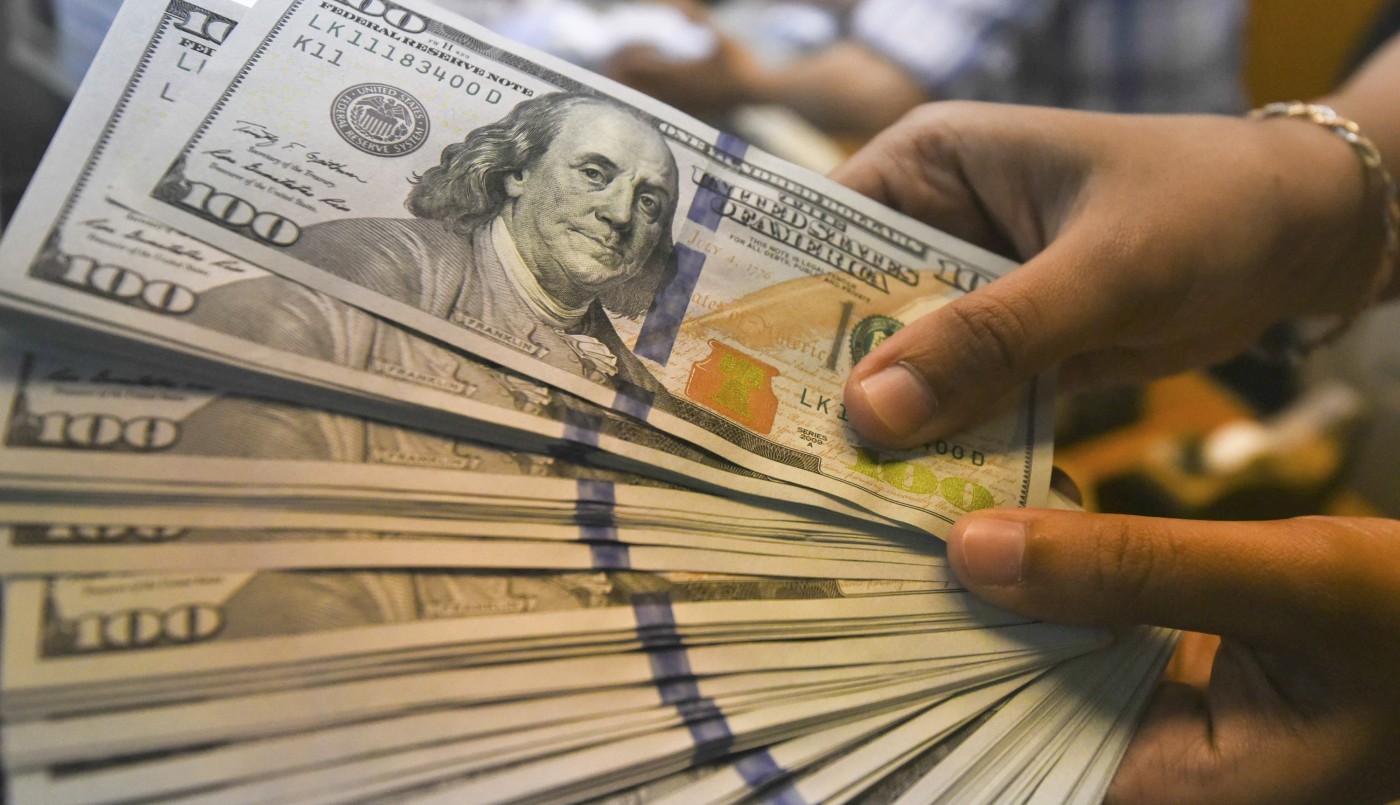Suba del dólar blue en el primer día de vigencia de las nuevas medidas | Nacionales