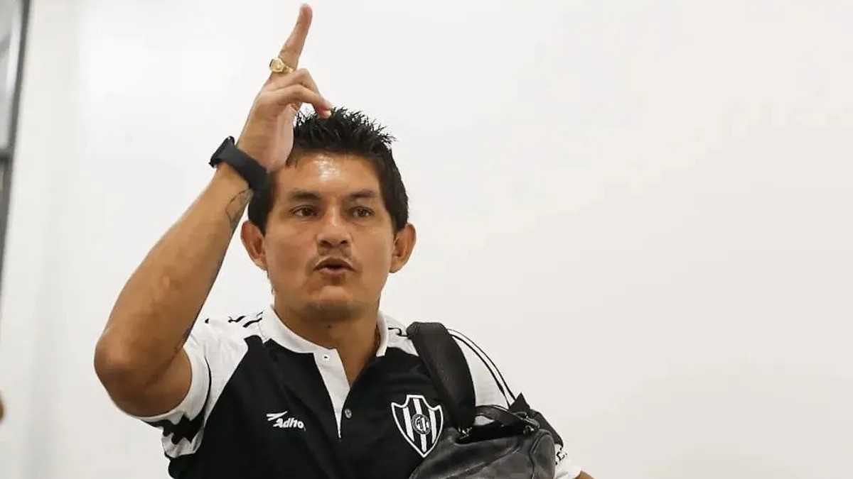 Luego del accidente, el Pulga Rodríguez fue operado con éxito y sigue con pronóstico reservado | Deportes