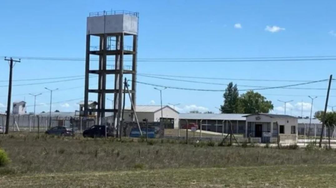 Dos presos asesinaron a un recluso en un penal de La Plata | Nacionales