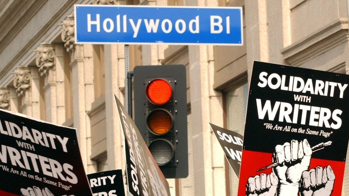 Hollywood amenaza al paro de guionistas con la suspensión de contratos | Espectaculos