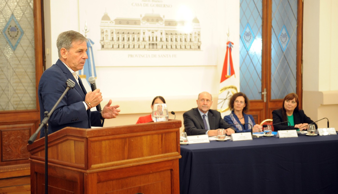 Santa Fe recibió una distinción de Unicef por su compromiso con la Niñez y la Adolescencia | Noticias