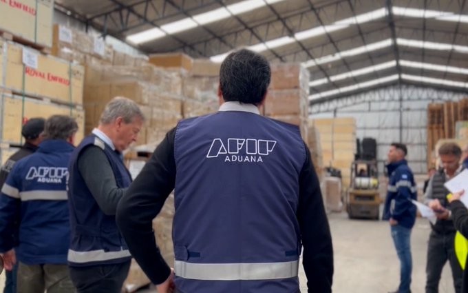 La Aduana subasta bebidas alcohólicas y otros productos incautados | Nacionales