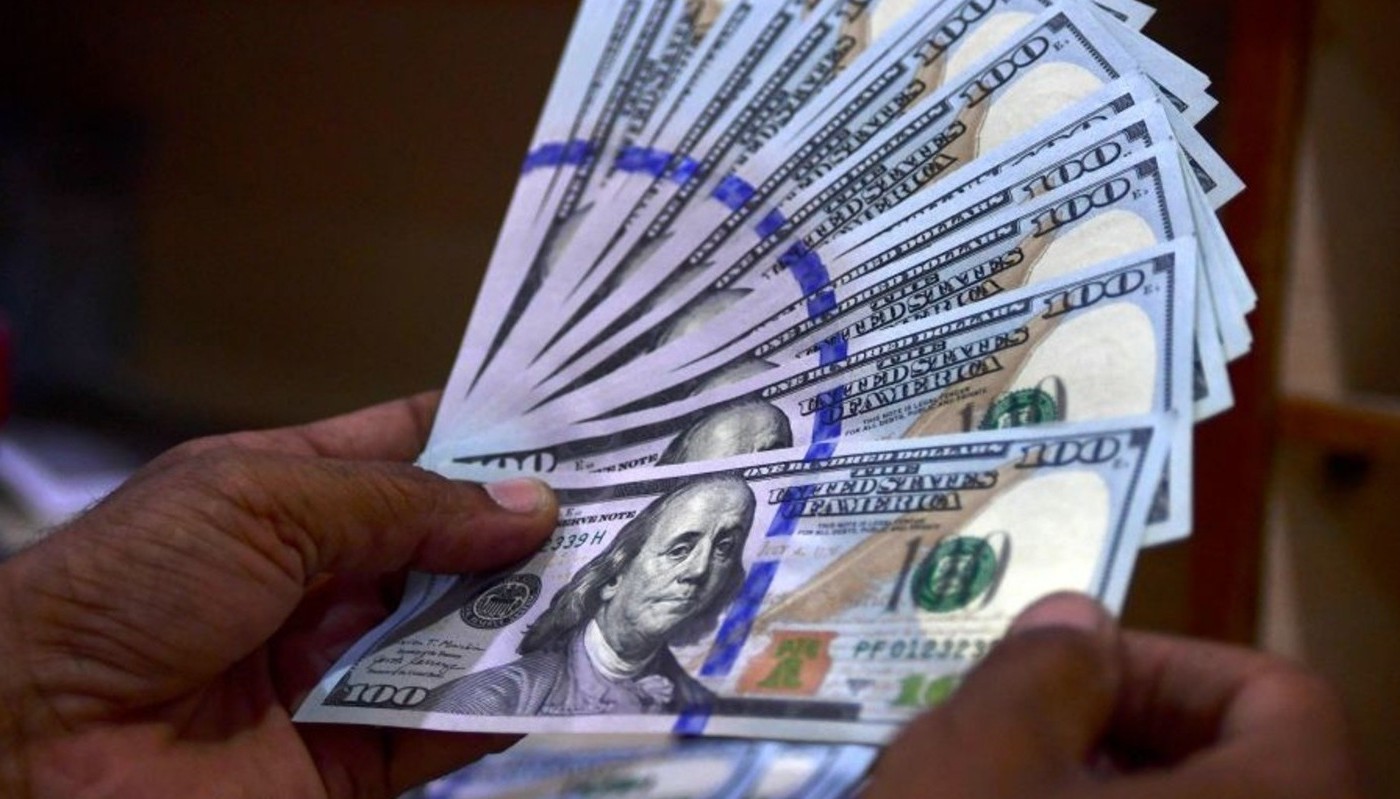 El dólar blue cerró con una leve suba y lleva tres días consecutivos al alza | Información General