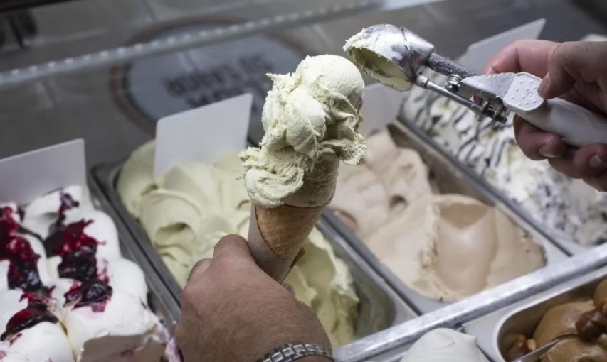Por qué falta helado de pistacho: heladerías racionan la venta de ese sabor | Nacionales