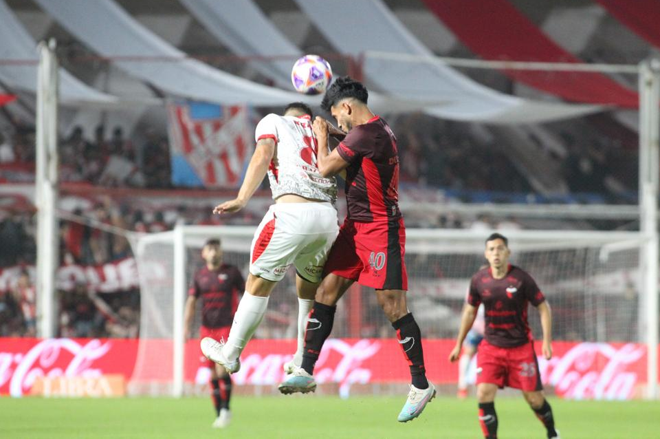 A Colón se le escapó el partido sobre la hora en Córdoba | Deportes