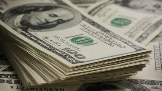 Nuevo salto del dólar: el blue se acerca a los $500 | Información General