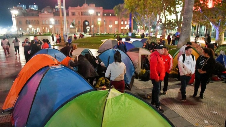 Marcha Federal: agrupaciones piqueteras acampan en Plaza de Mayo con reclamos al Gobierno | Nacionales