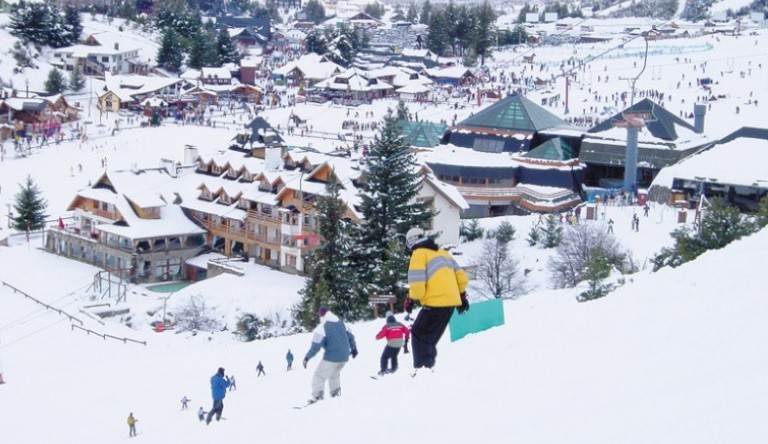Temporada de nieve 2023: el pase de esquí en el Cerro Catedral aumentó un 192% | Nacionales