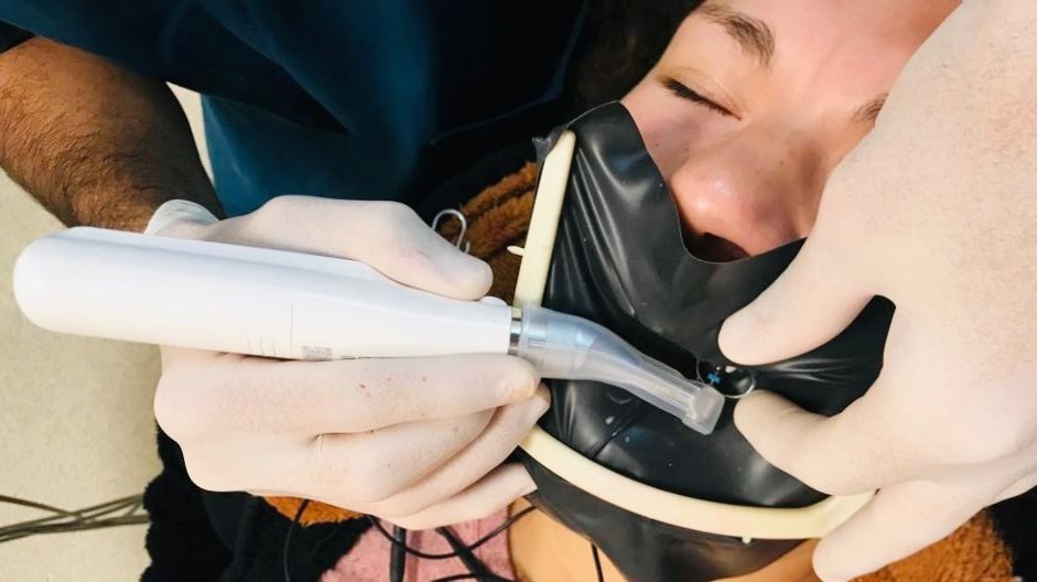 Hospitales suman equipamiento odontológico para prevenir la pérdida de piezas dentales | Salud