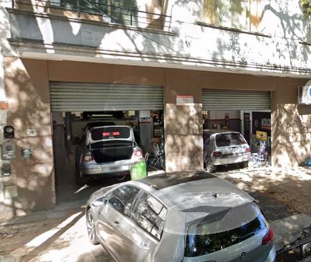 Video: Hijos de un cliente le pegaron al mecánico porque tardó en entregarle su camioneta | Nacionales