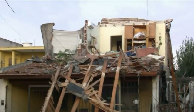 Explosión en Almirante Brown: Murió el hombre de 97 años que había sido rescatado | Nacionales