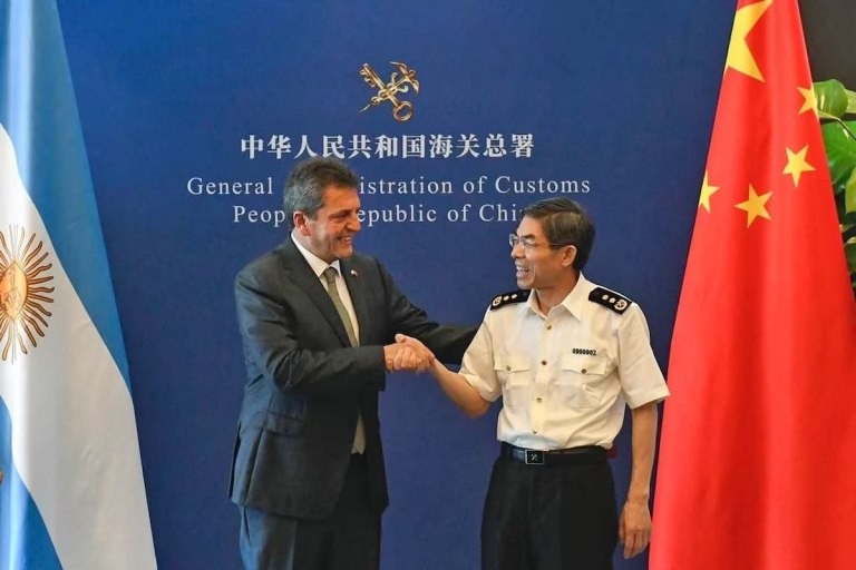 "Nos deberíamos llamar Argenchina", dijo Massa tras anuncios de inversiones en Beijing | Nacionales