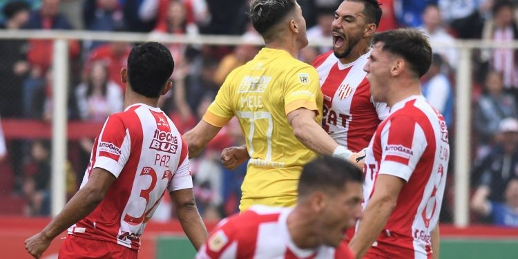 «Tranqui, lo atajo»: la confianza de Mele en la previa del penal ante Gimnasia | Deportes