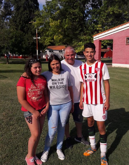 Lucas Esquivel: "Hoy me toca despedirme del club de mis amores" | Deportes