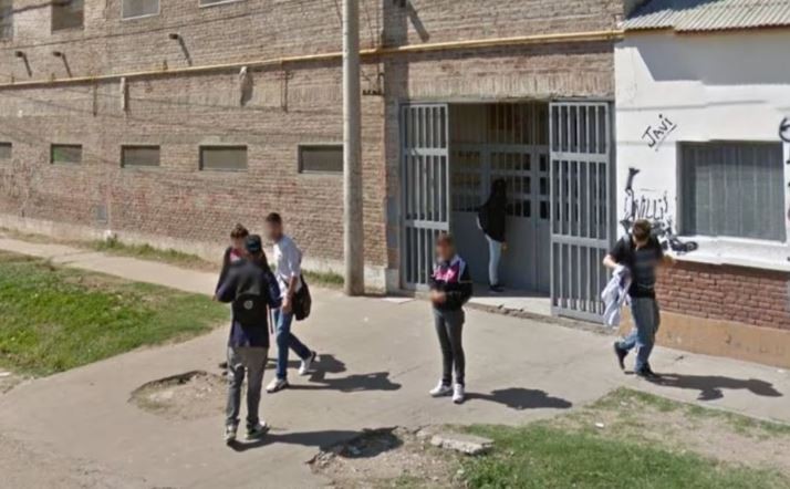 Un alumno de 14 años ingresó a un colegio de Rosario con un arma en su mochila | Noticias