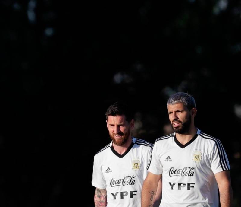 "Andate a otro lado", le dijo el Kun Agüero cuando Messi cuando se enteró que iba al Inter Miami | Redes